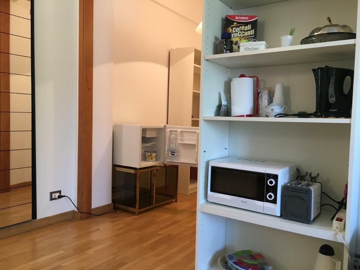 Applecat Hotell Rom Exteriör bild